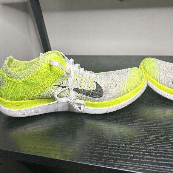 Nike Free 4.0 Flyknit Women's Size 7 Running Shoes Volt White - Picture 13 of 15